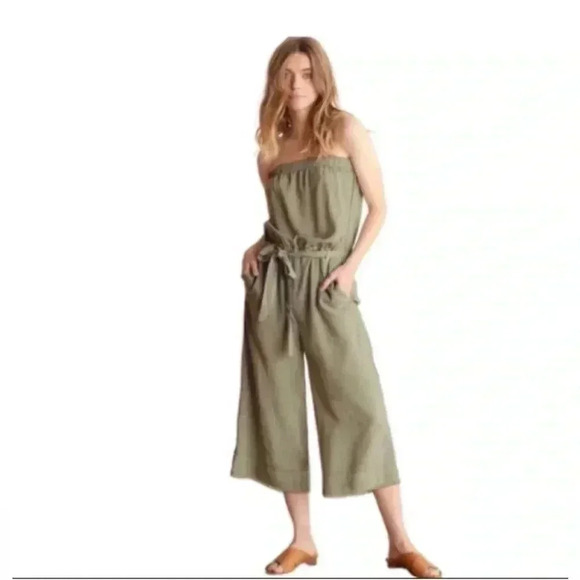 Anthropologie Pants - Anthropologie Cloth & Stone Strapless Frayed Cropped Jumpsuit - Size L